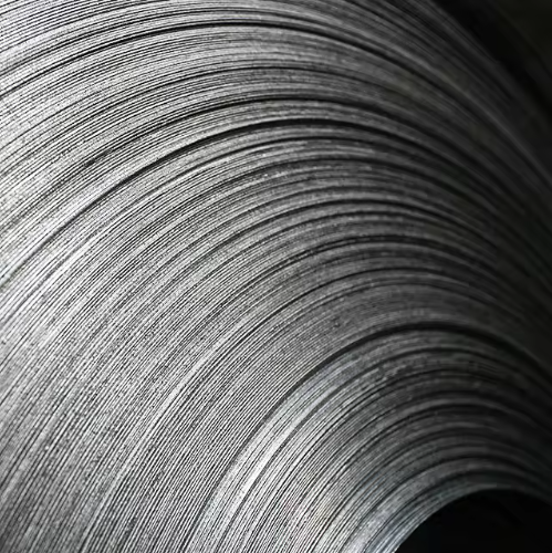 Ultimi blog aziendali su Sylaith lancia lamiere/piastre in acciaio al carbonio laminato a caldo standard ASTM: specifiche complete 1.