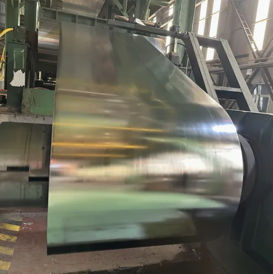 comprare Coil di acciaio galvanizzato a caldo con rivestimento di zinco 30-600 g/m2 per applicazioni di costruzione e coperture - Standard ASTM A653 fabbricazione online
