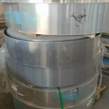 5154 rotolo di alluminio resistente all'uso della bobina 5454 larghezza su misura liscia bianca